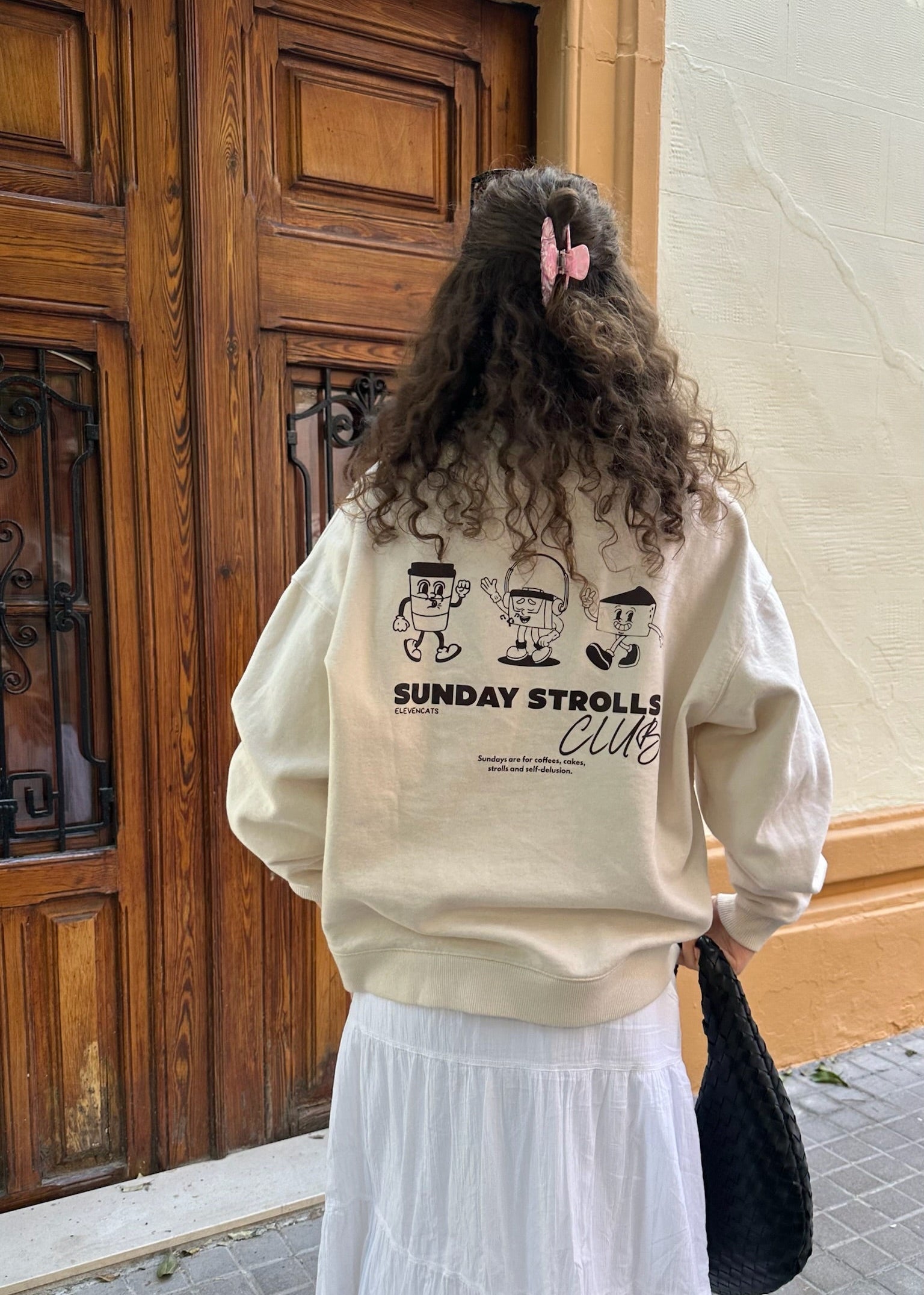 SUNDAY STROLLS CLUB SWEATER BRAUN