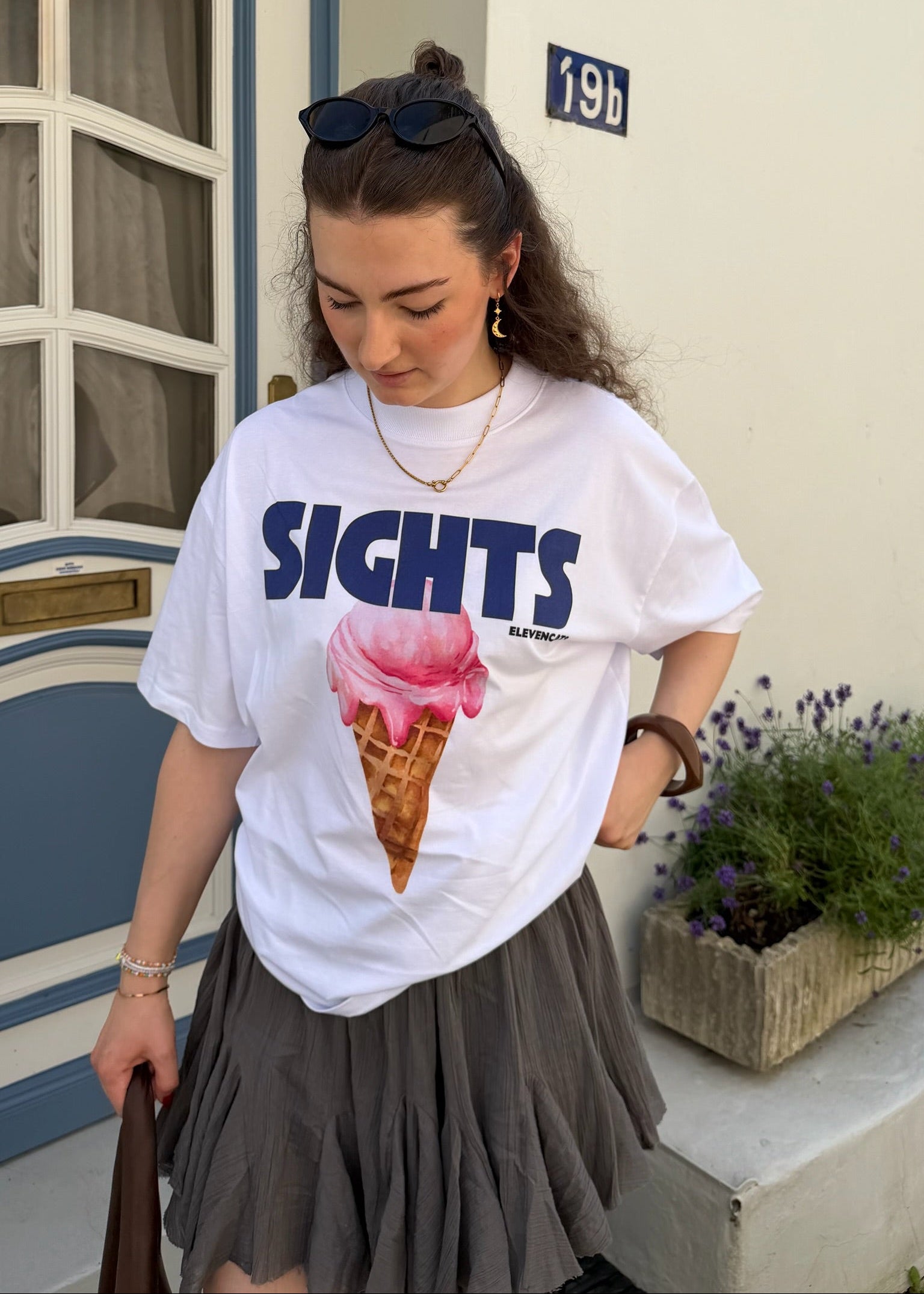 SIGHTS TEE